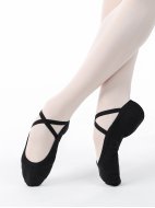 Балетные мягкие туфли средней закрытости из стретч-ткани черные