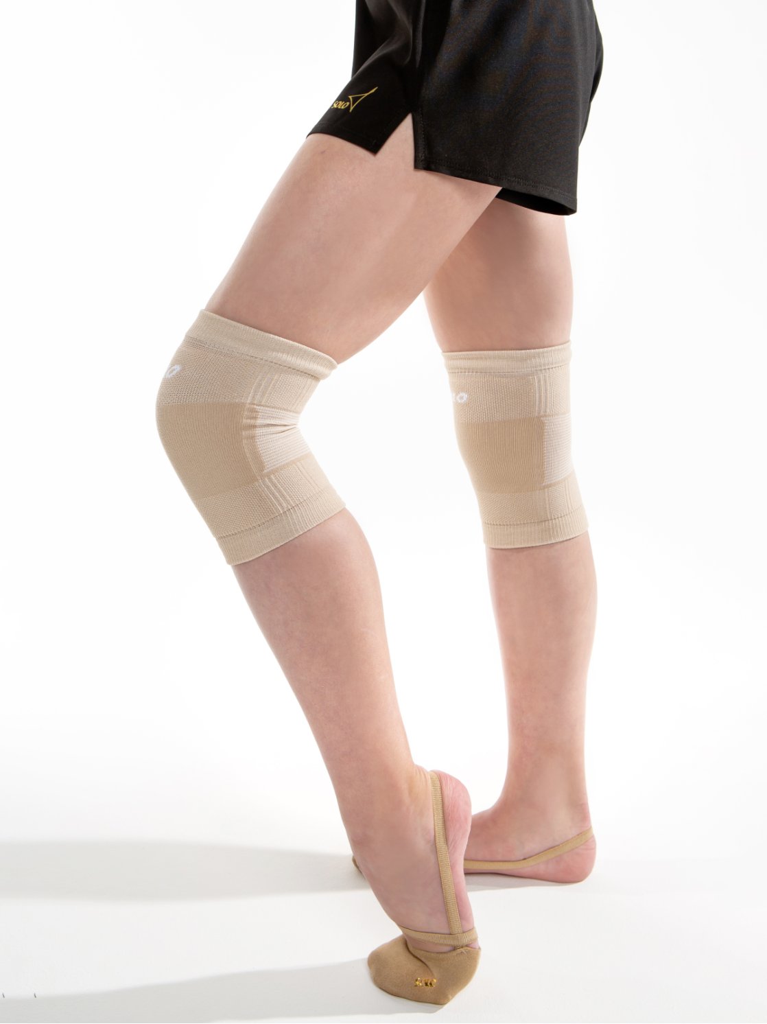 Наколенники вязаные бежевые