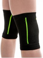 Наколенники вязаные черные с лаймовыми полосками