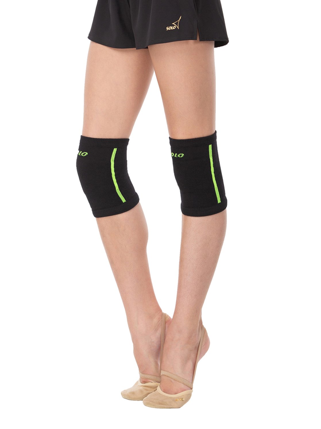 Knitted knee pads black with lime stripes