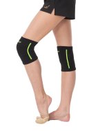 Knitted knee pads black with lime stripes