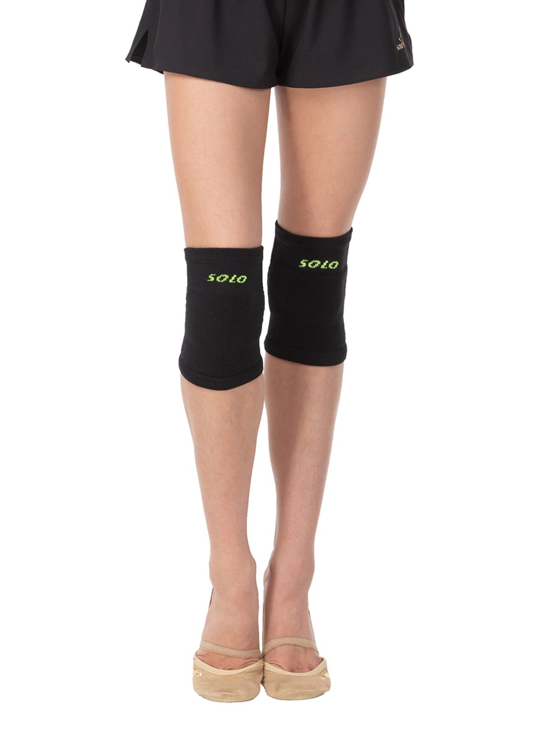 Knitted knee pads black with lime stripes