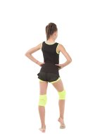 Майка с закрытыми лопатками из хлопка черный/лайм