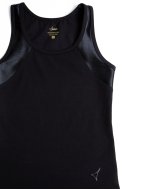 Майка с закрытыми лопатками «Total Black» из хлопка