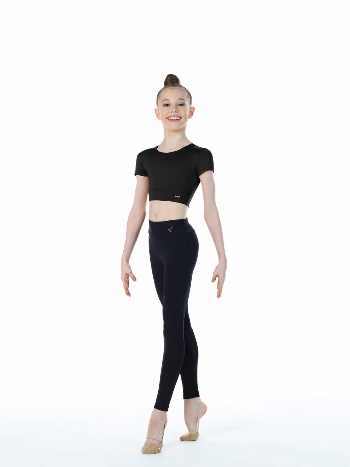 Кроп-футболка черная