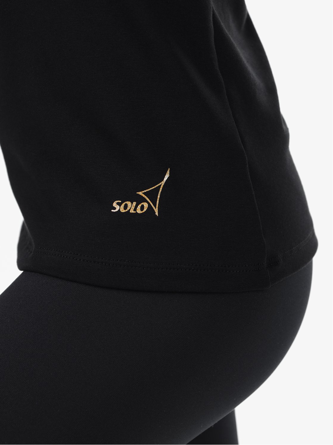 Лонгслив футболка с длинным рукавом из хлопка