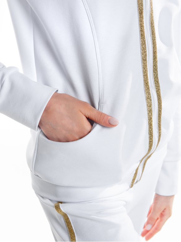 Куртка «Триумф» белая из футера на молнии